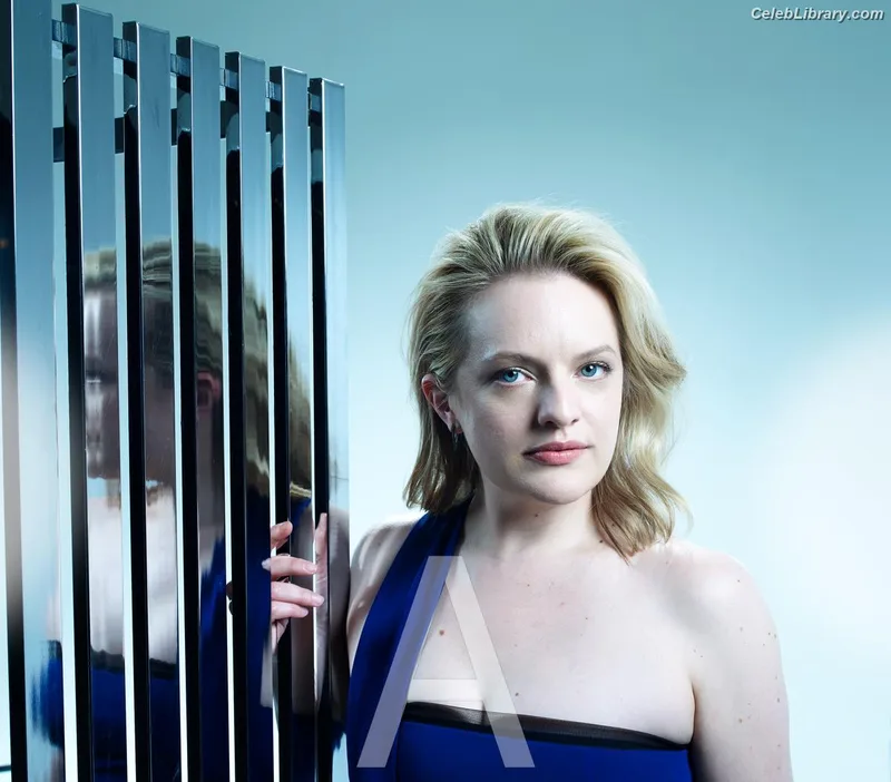 Elisabeth Moss photo 8 of 187