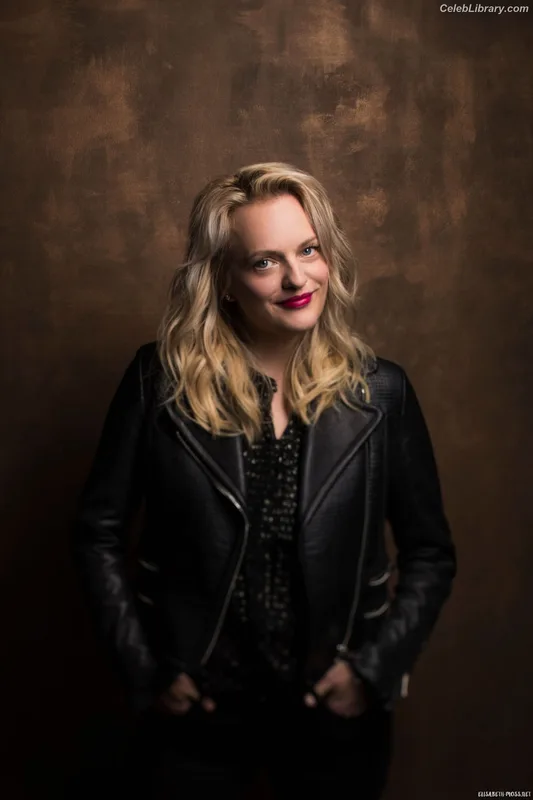 Elisabeth Moss photo 12 of 187