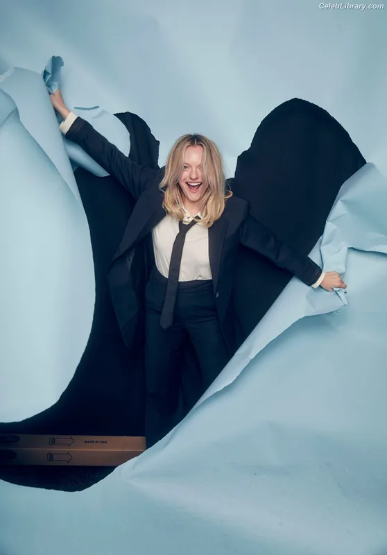Elisabeth Moss photo 7 of 187