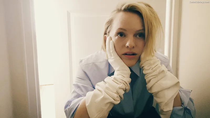 Elisabeth Moss photo 15 of 187