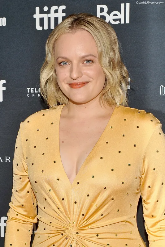 Elisabeth Moss photo 21 of 187