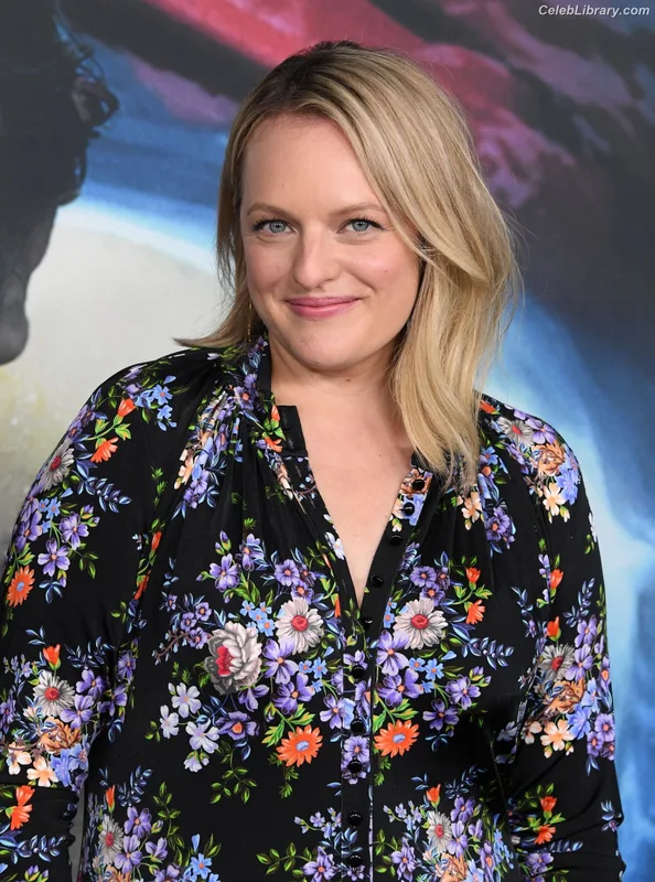 Elisabeth Moss photo 17 of 187