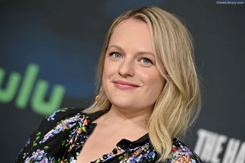 Elisabeth Moss photo 23 of 187