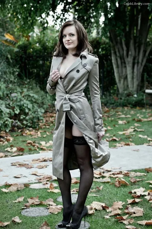 Elisabeth Moss photo 10 of 187