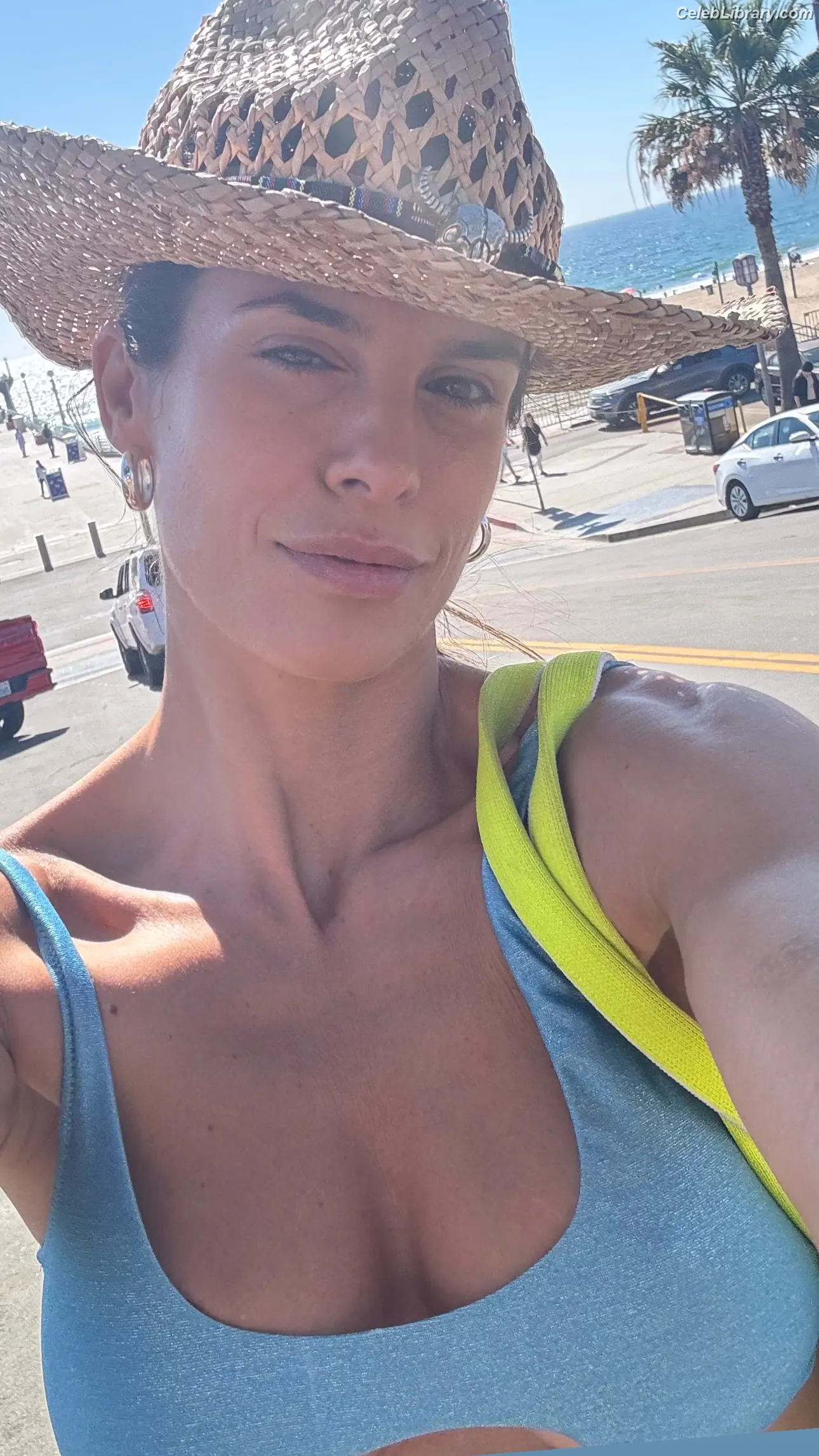 Elisabetta Canalis photo 5 of 844