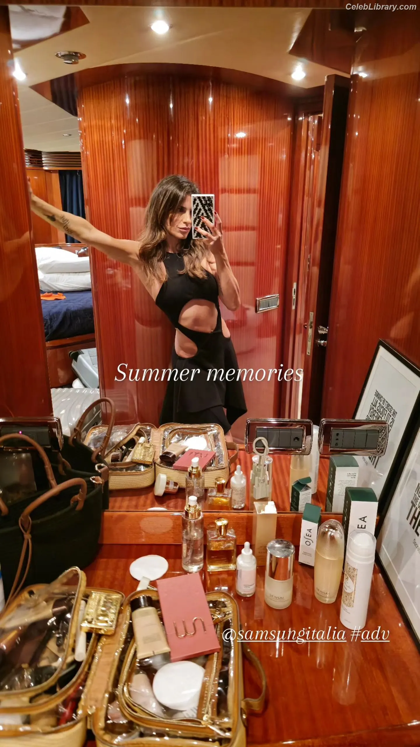 Elisabetta Canalis photo 24 of 844
