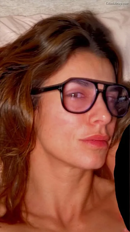 Elisabetta Canalis photo 20 of 844