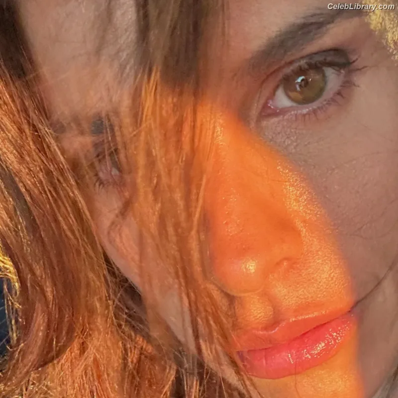 Elisabetta Canalis photo 22 of 844