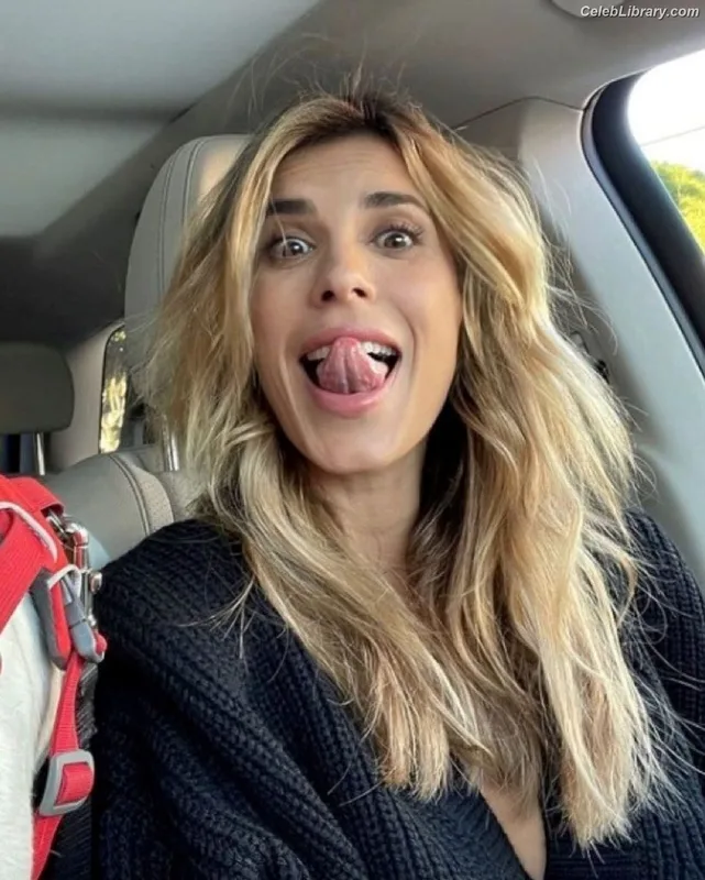 Elisabetta Canalis photo 15 of 844