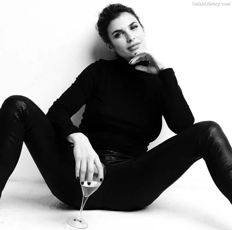 Elisabetta Canalis photo 2 of 844