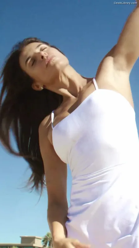 Elisabetta Canalis photo 20 of 844