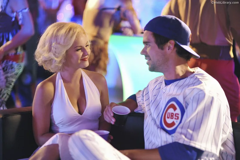 Elisha Cuthbert photo 16 of 246