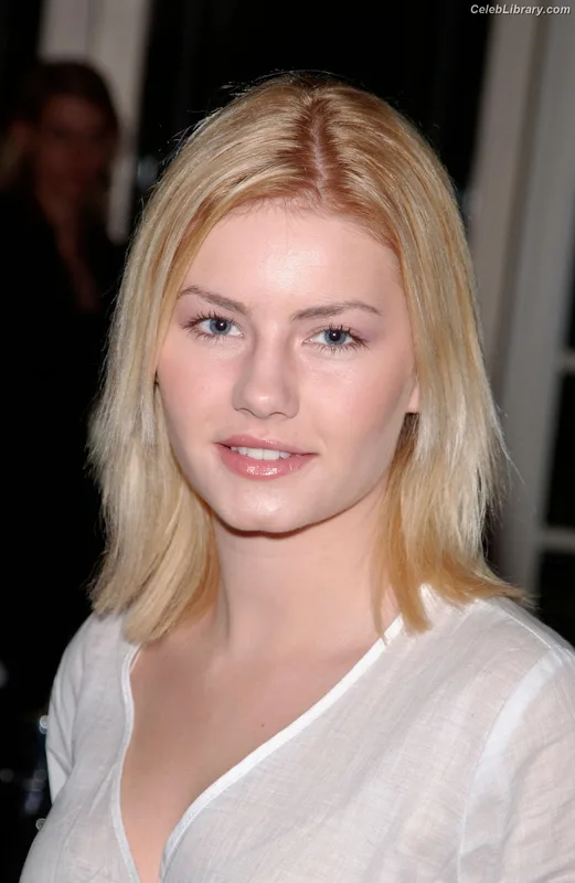 Elisha Cuthbert photo 8 of 246