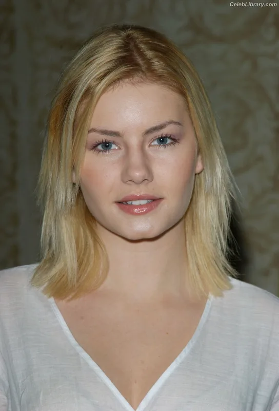 Elisha Cuthbert photo 11 of 246