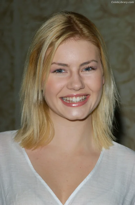 Elisha Cuthbert photo 12 of 246
