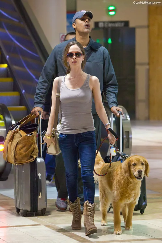 Eliza Dushku photo 8 of 226
