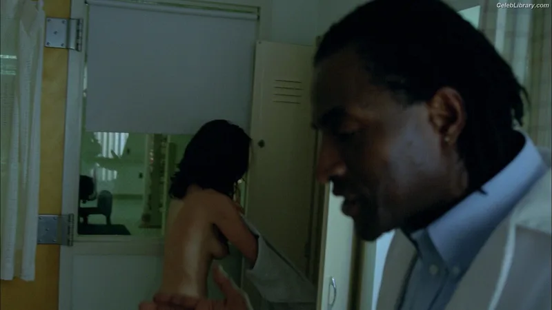 Eliza Dushku photo 10 of 226