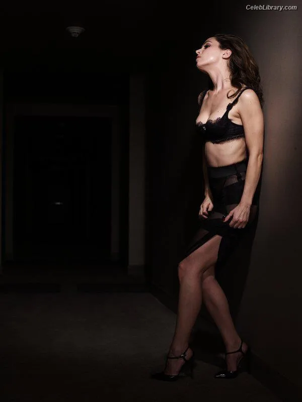 Eliza Dushku photo 18 of 226