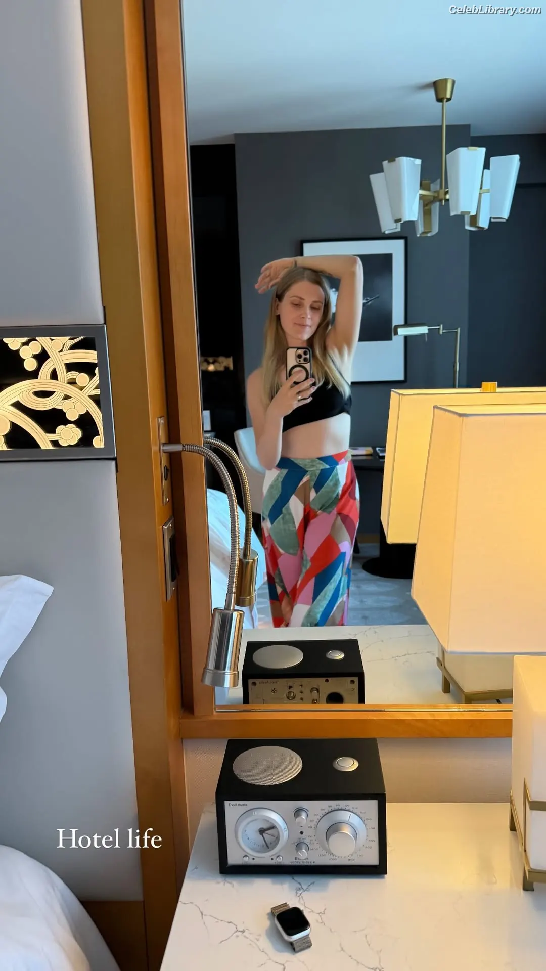 Eliza Taylor photo 13 of 157