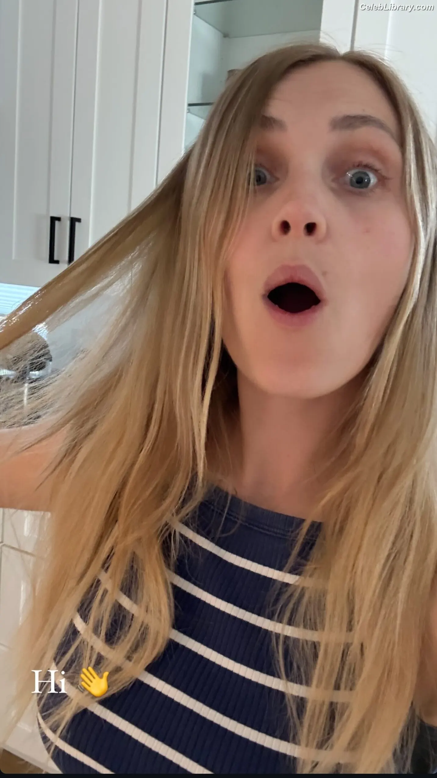 Eliza Taylor photo 19 of 157