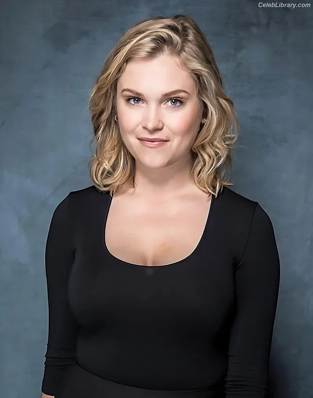 Eliza Taylor photo 22 of 158
