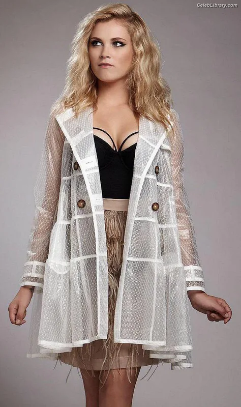 Eliza Taylor photo 10 of 158