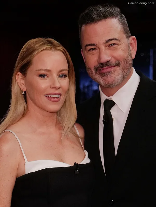 Elizabeth Banks photo 19 of 208