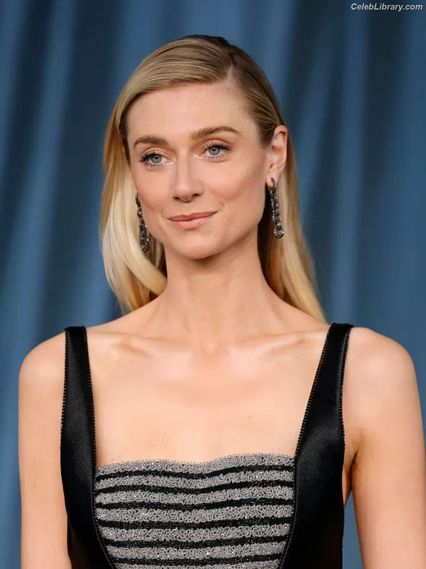 Elizabeth Debicki photo 10 of 335