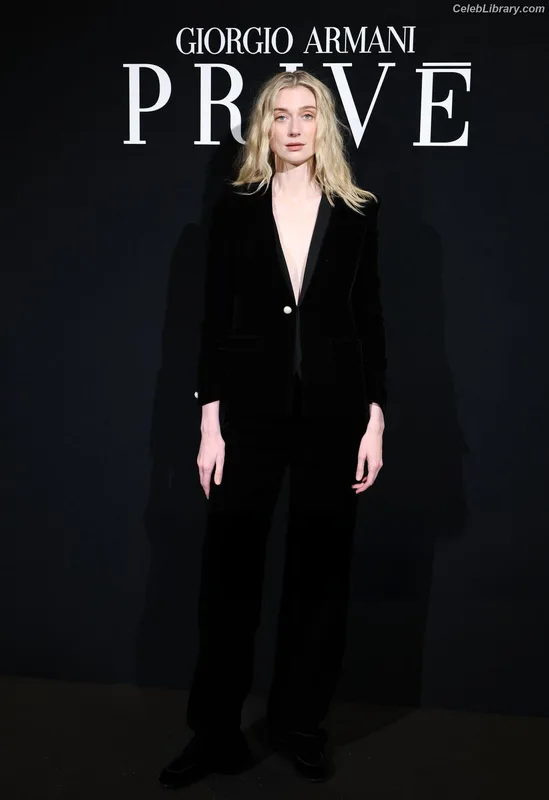 Elizabeth Debicki photo 15 of 335