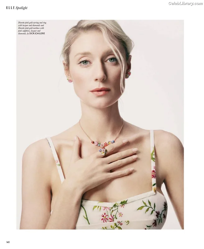 Elizabeth Debicki photo 22 of 335