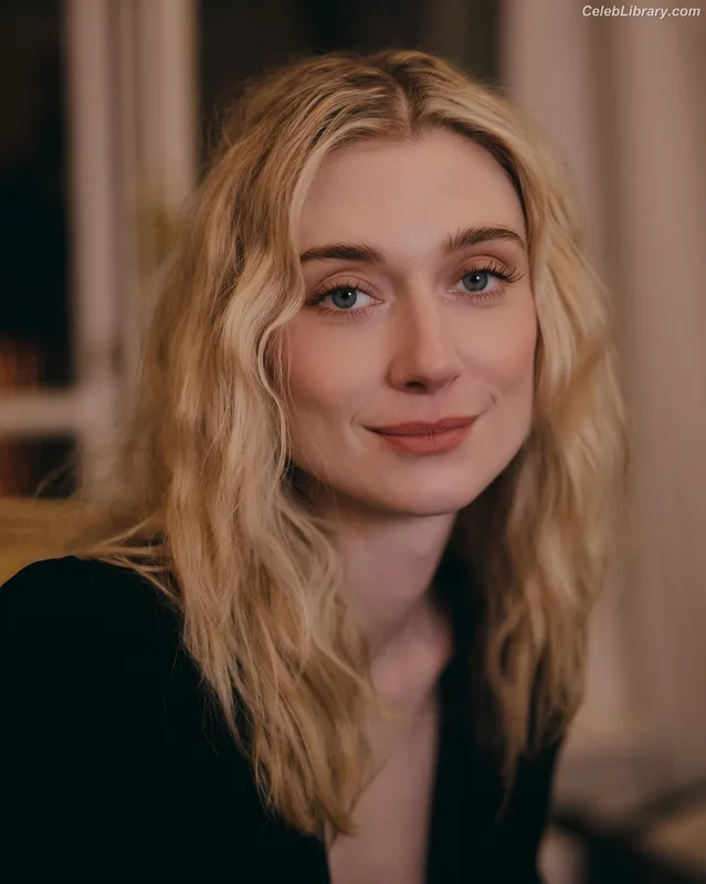 Elizabeth Debicki photo 24 of 335