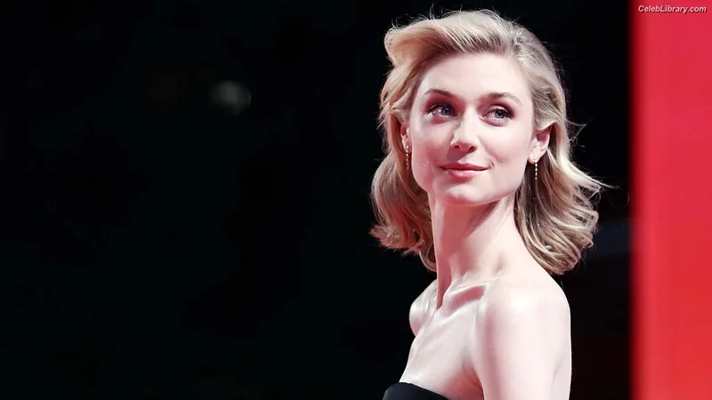 Elizabeth Debicki photo 12 of 335
