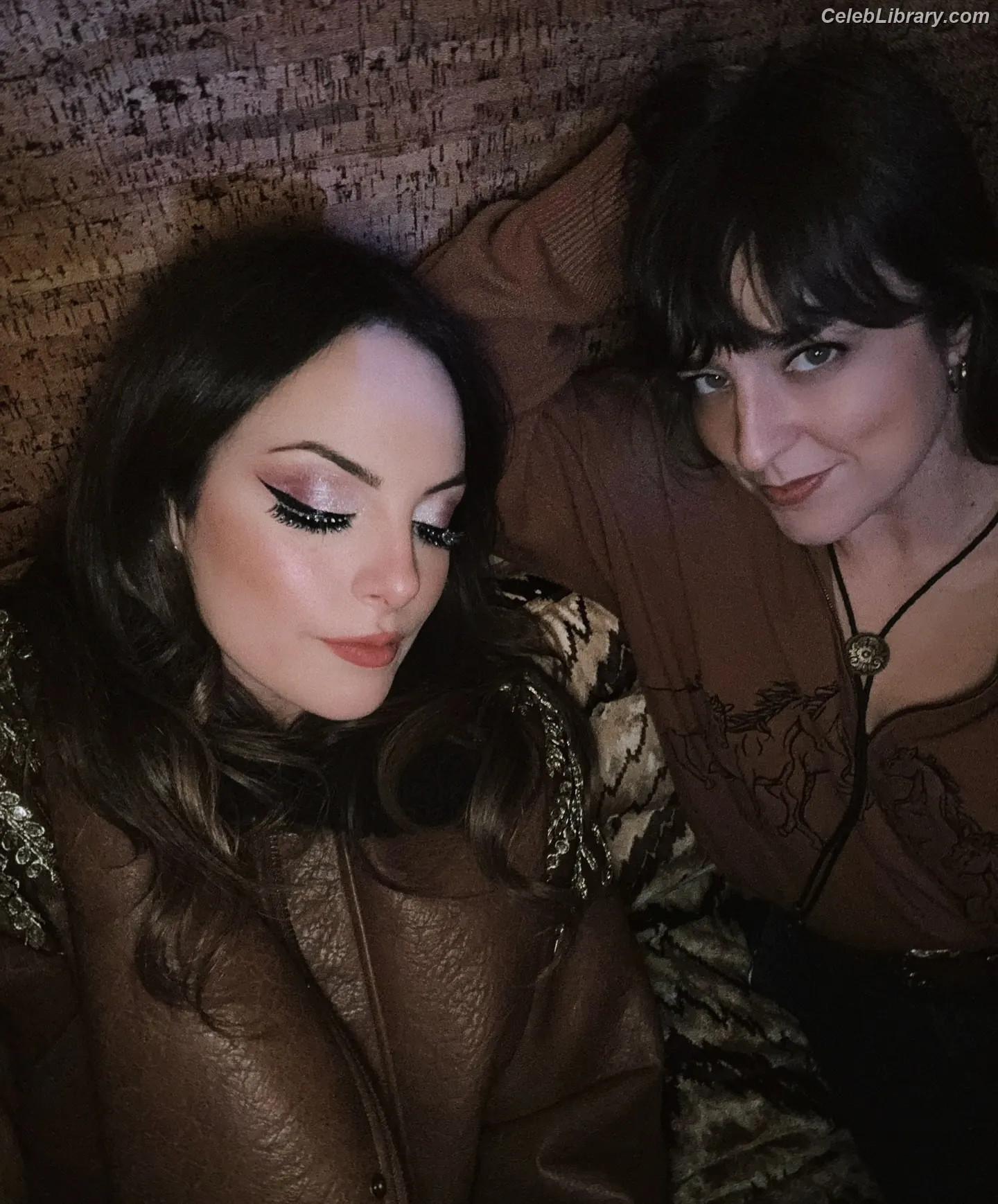 Elizabeth Gillies photo 17 of 680
