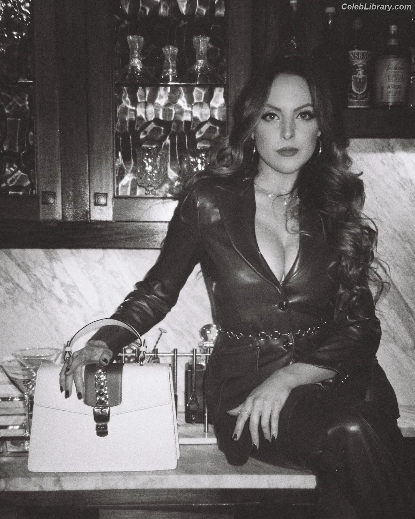 Elizabeth Gillies photo 13 of 680