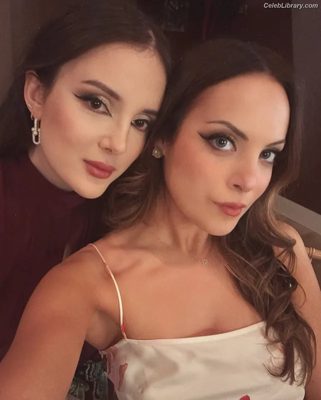 Elizabeth Gillies photo 21 of 675