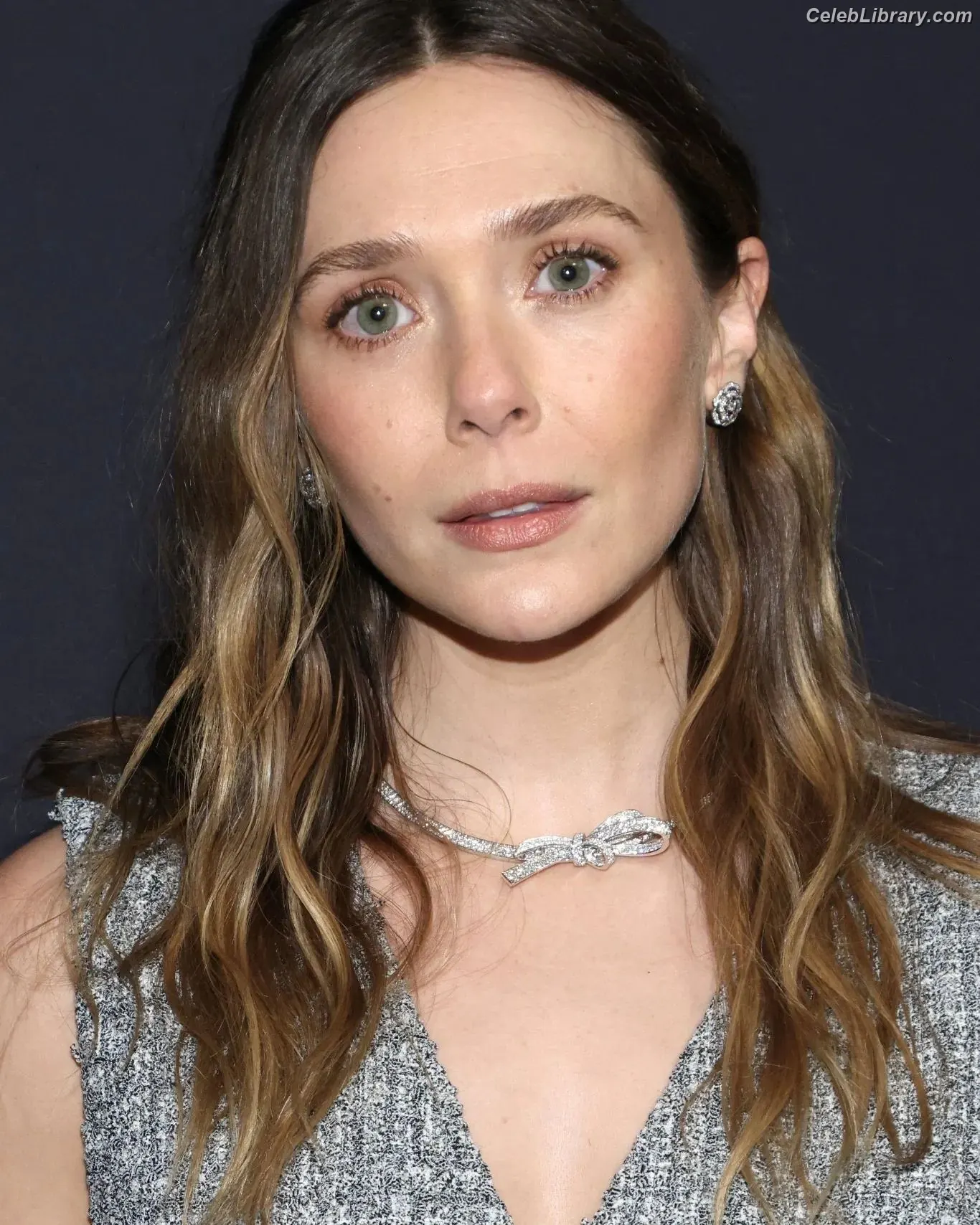 Elizabeth Olsen photo 13 of 2302