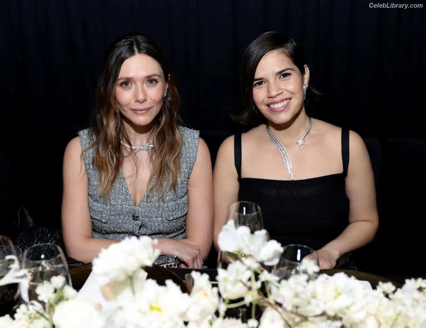 Elizabeth Olsen photo 15 of 2302