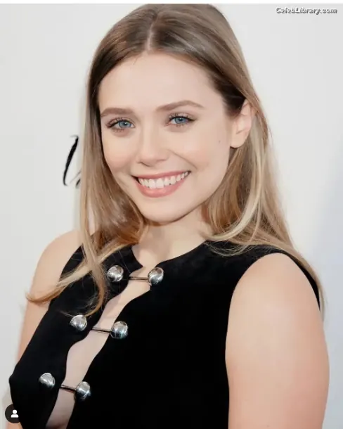 Elizabeth Olsen photo 24 of 2302