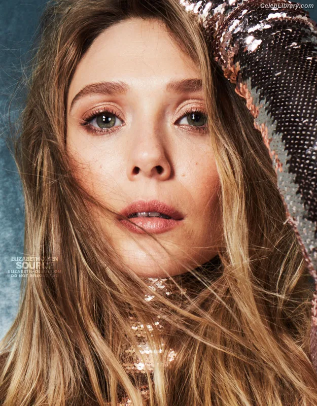 Elizabeth Olsen photo 8 of 2302