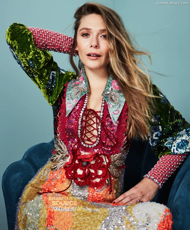 Elizabeth Olsen photo 8 of 2302