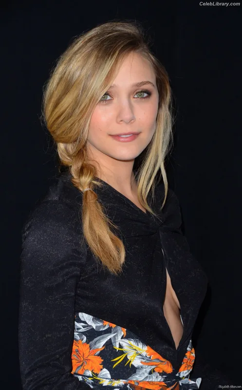 Elizabeth Olsen photo 15 of 2302