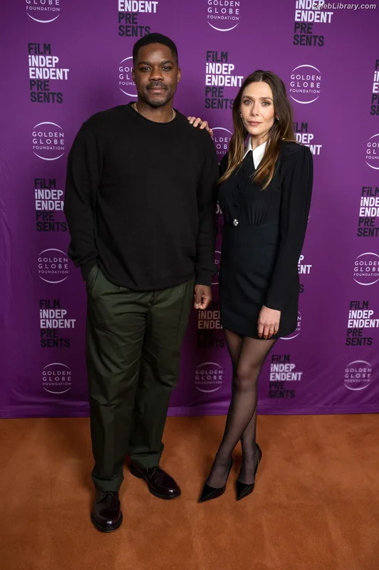 Elizabeth Olsen photo 13 of 2302