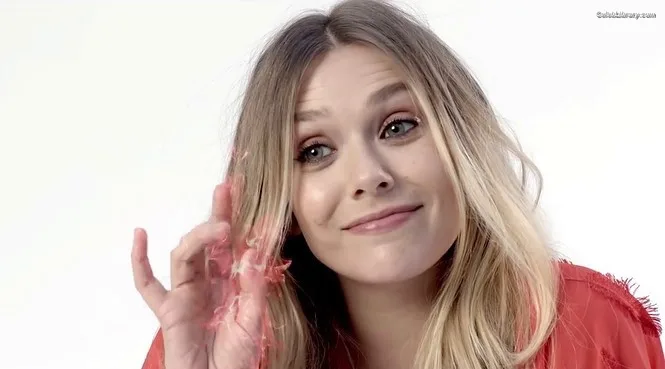Elizabeth Olsen photo 13 of 2302