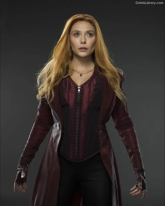 Elizabeth Olsen photo 16 of 2302