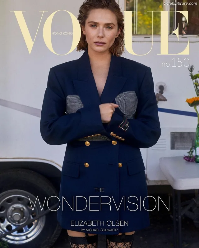 Elizabeth Olsen photo 17 of 2302