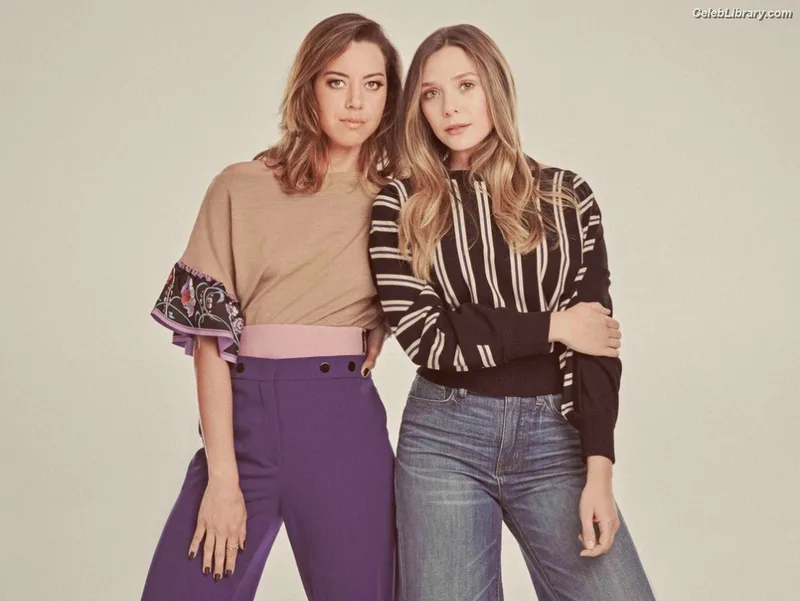Elizabeth Olsen photo 19 of 2302
