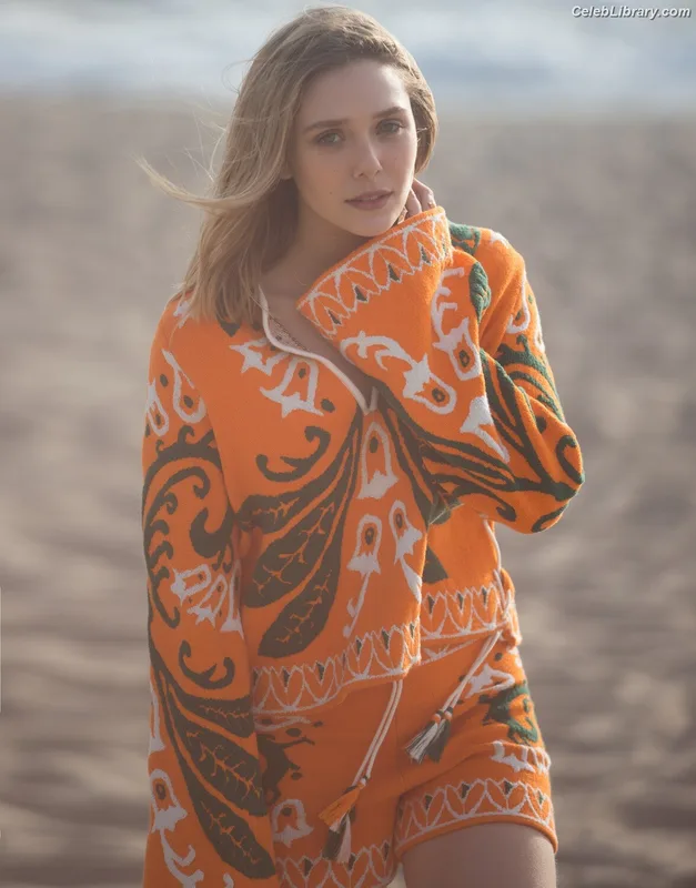 Elizabeth Olsen photo 14 of 2302