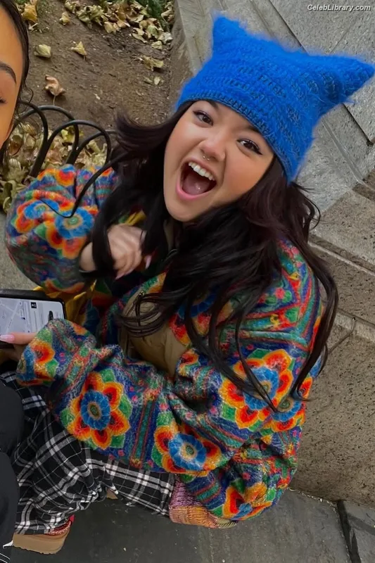 Elizabeth Yu photo 2 of 30