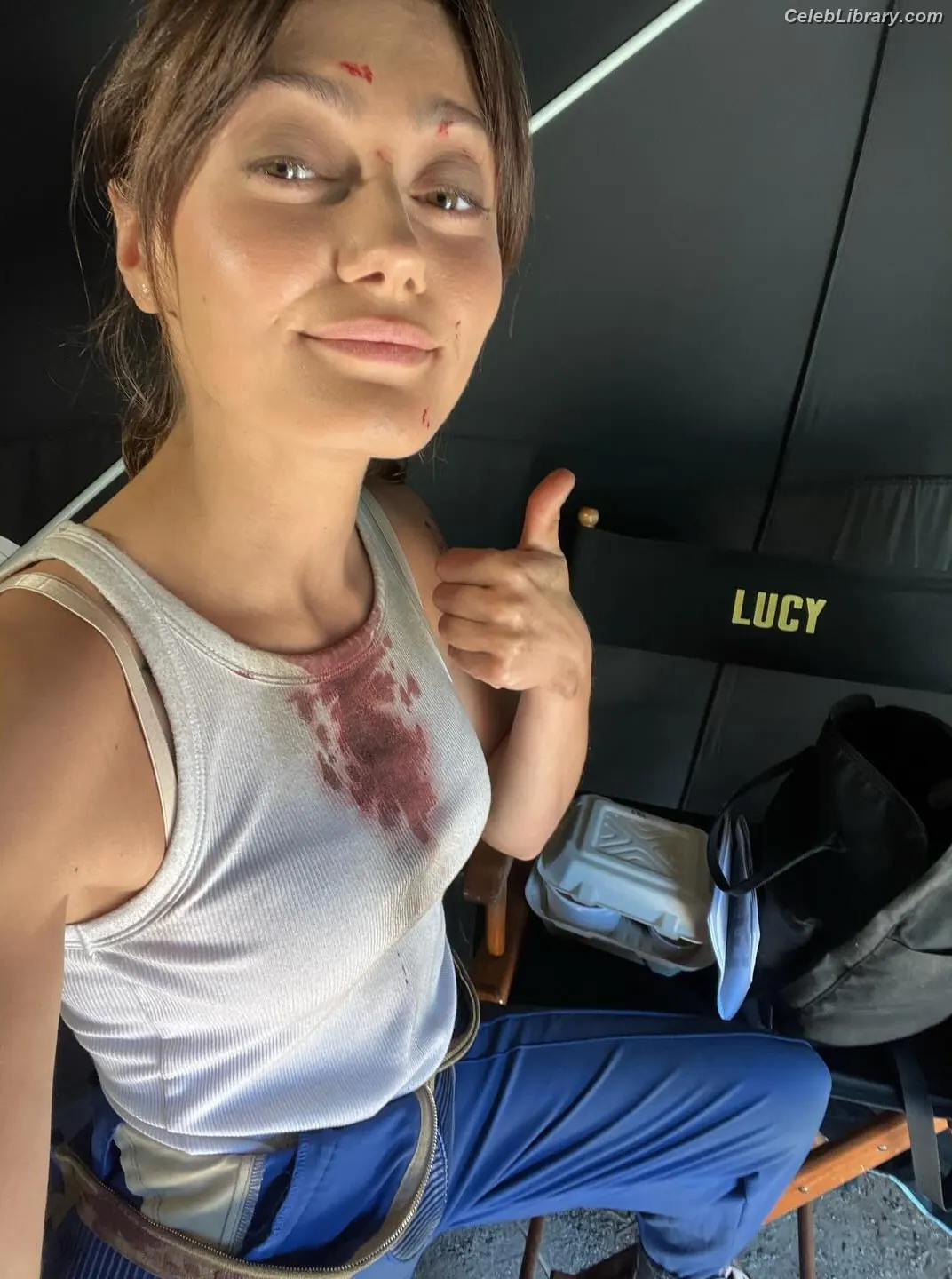 Ella Purnell photo 13 of 811