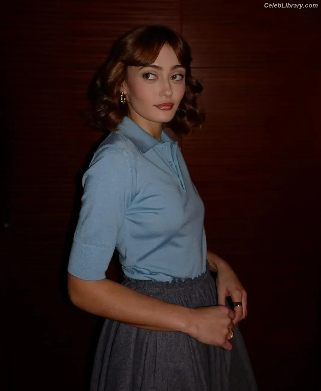 Ella Purnell photo 2 of 811